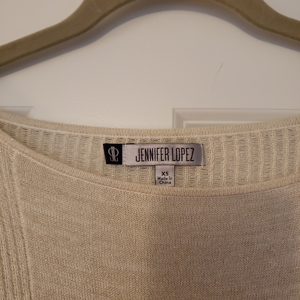 Jennifer Lopez sweater - Picture 2 of 2